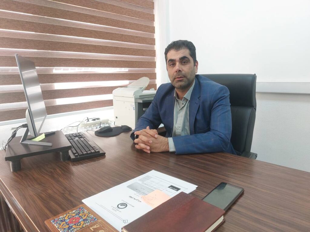 1651958016_1282915591